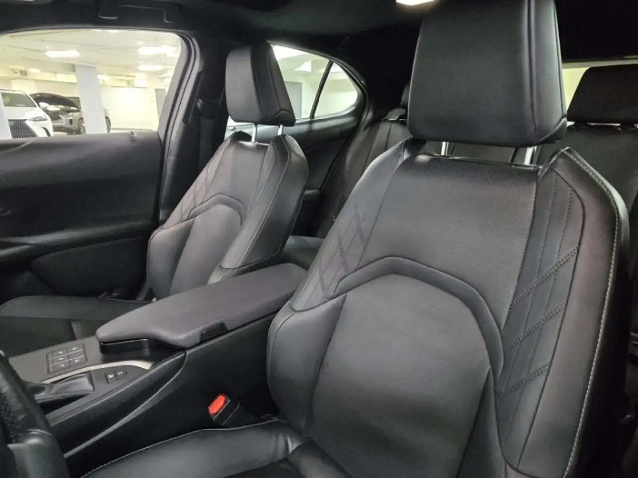 Lexus UX fotografie Lexus UX