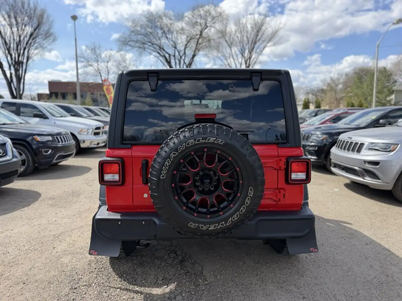 Jeep Wrangler снимка Jeep Wrangler