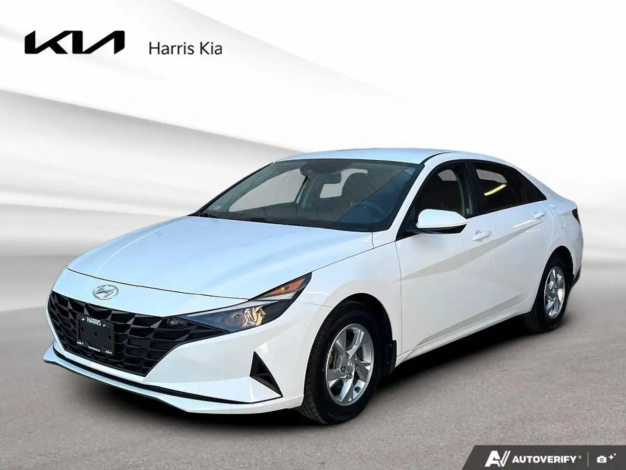 Hyundai ELANTRA снимка Hyundai ELANTRA