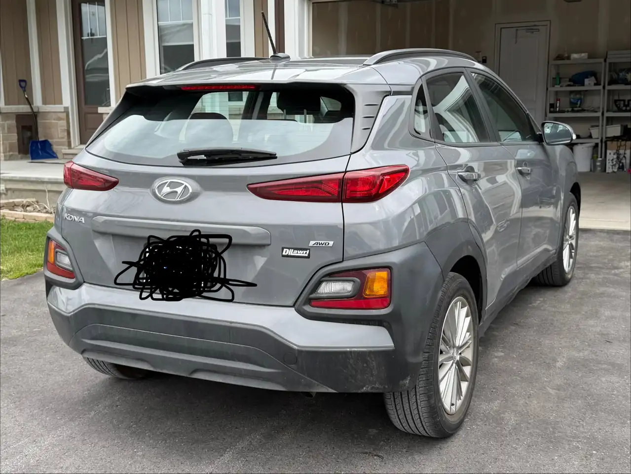Hyundai KONA снимка Hyundai KONA
