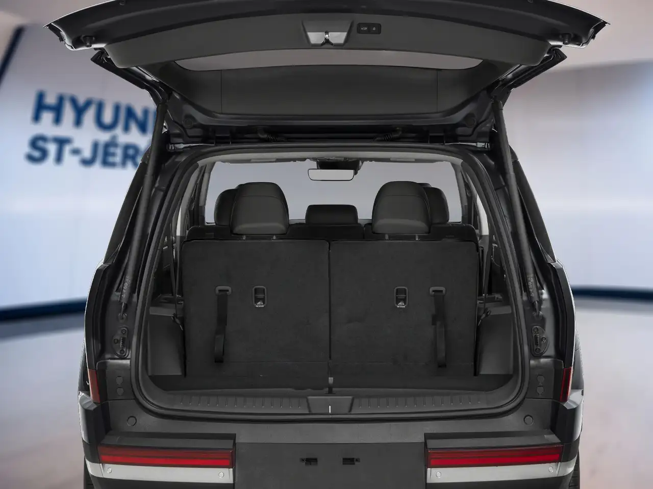 Hyundai SANTA FE photo Hyundai SANTA FE