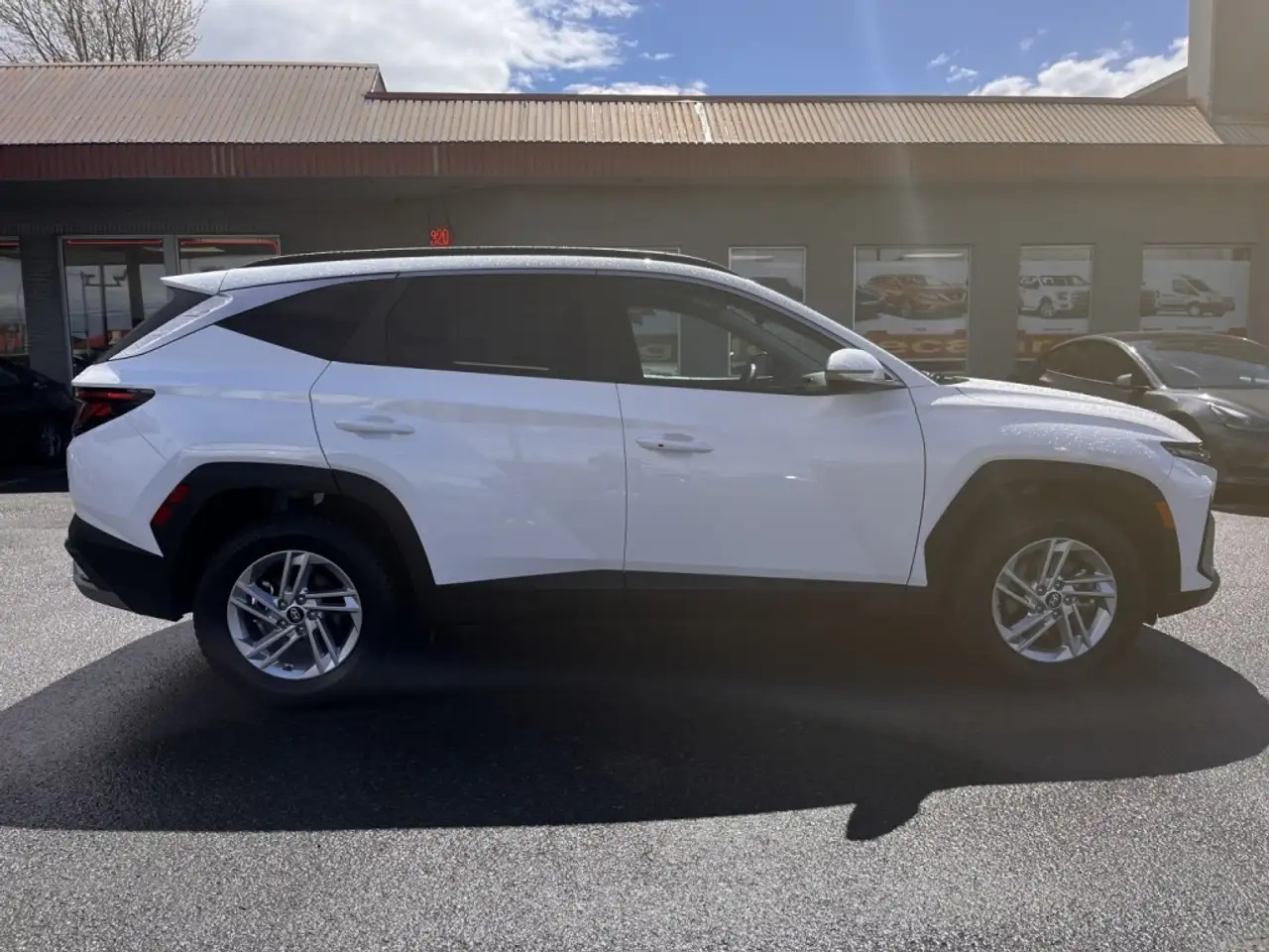 Hyundai TUCSON photo Hyundai TUCSON