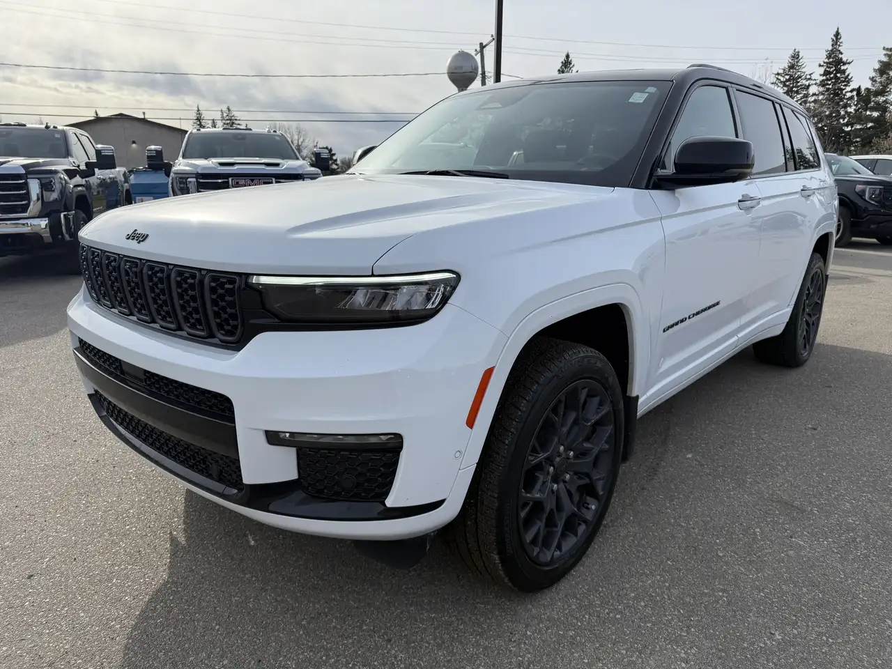 Jeep Grand Cherokee снимка Jeep Grand Cherokee