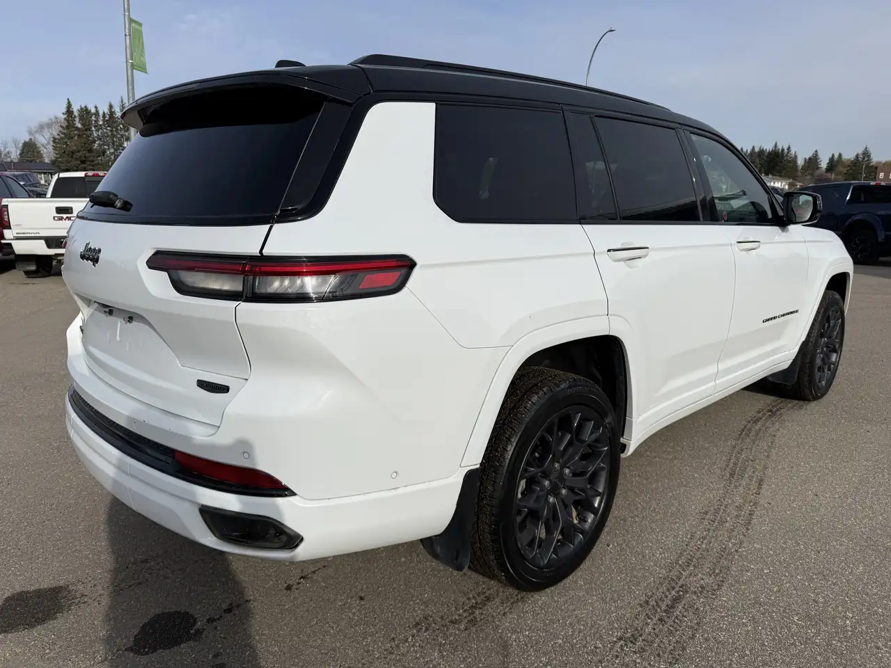 Jeep Grand Cherokee снимка Jeep Grand Cherokee