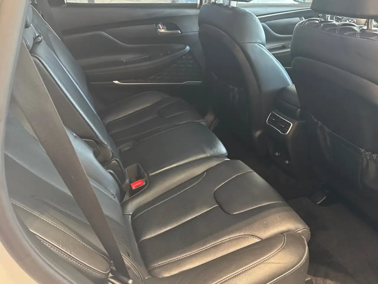Hyundai SANTA FE снимка Hyundai SANTA FE