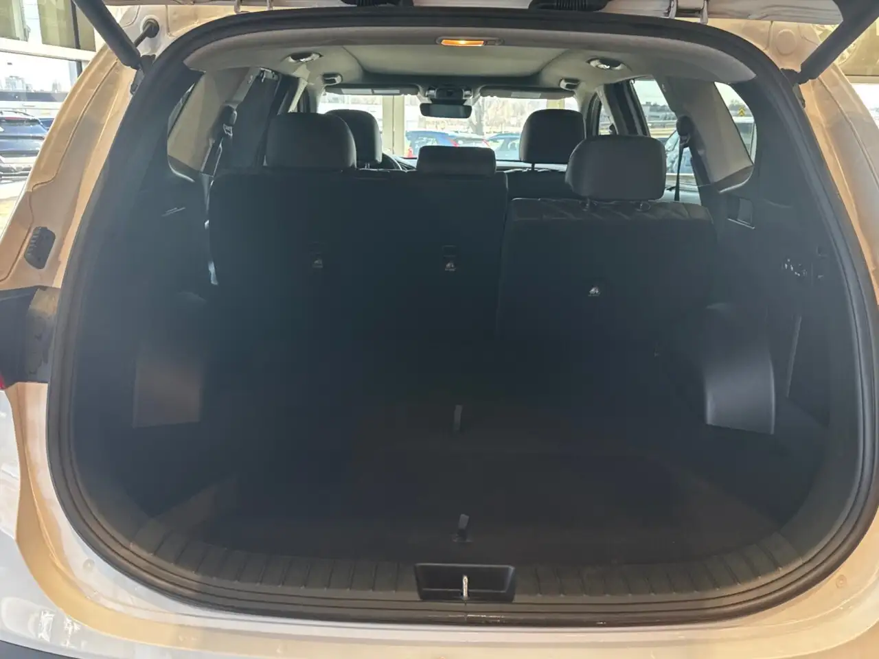 Hyundai SANTA FE снимка Hyundai SANTA FE