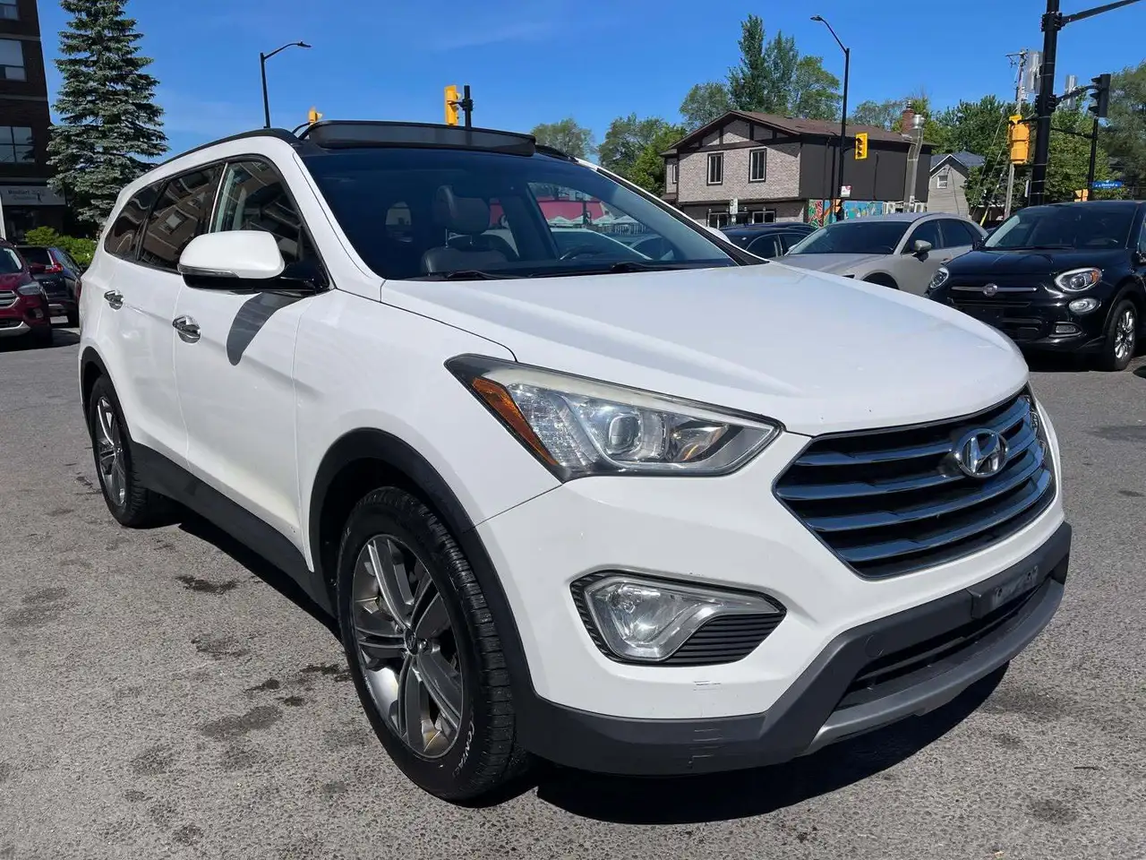 Hyundai SANTA FE photo Hyundai SANTA FE