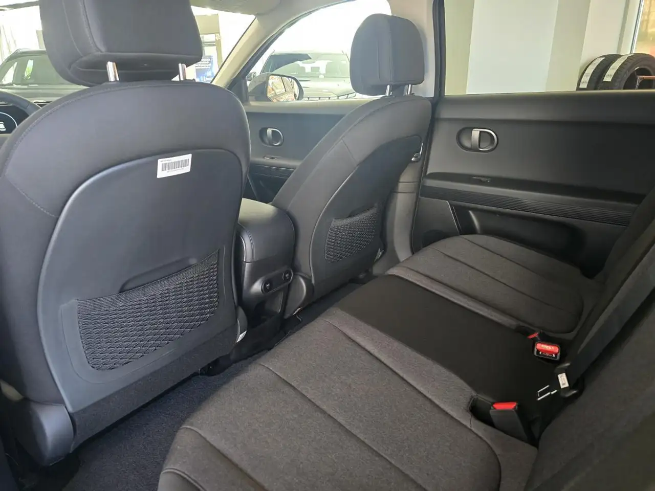 Hyundai IONIQ 5 снимка Hyundai IONIQ 5