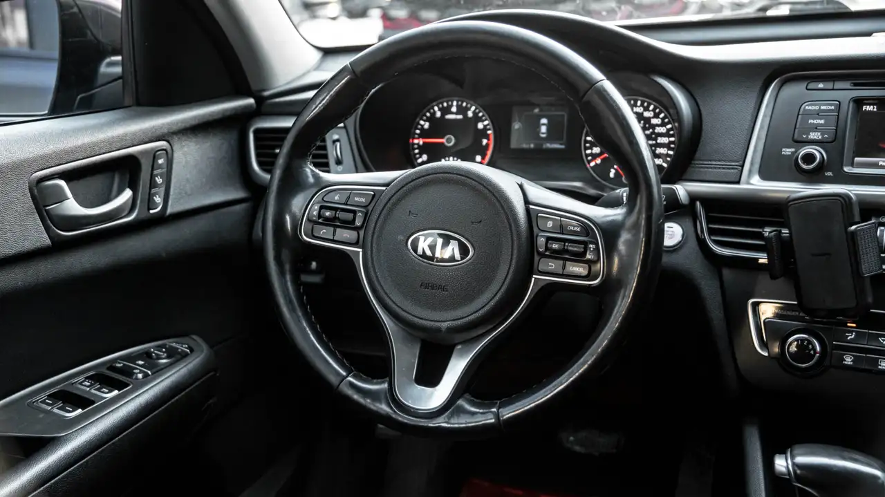 Kia Optima photo Kia Optima