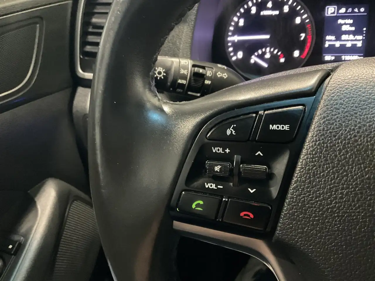 Hyundai TUCSON снимка Hyundai TUCSON