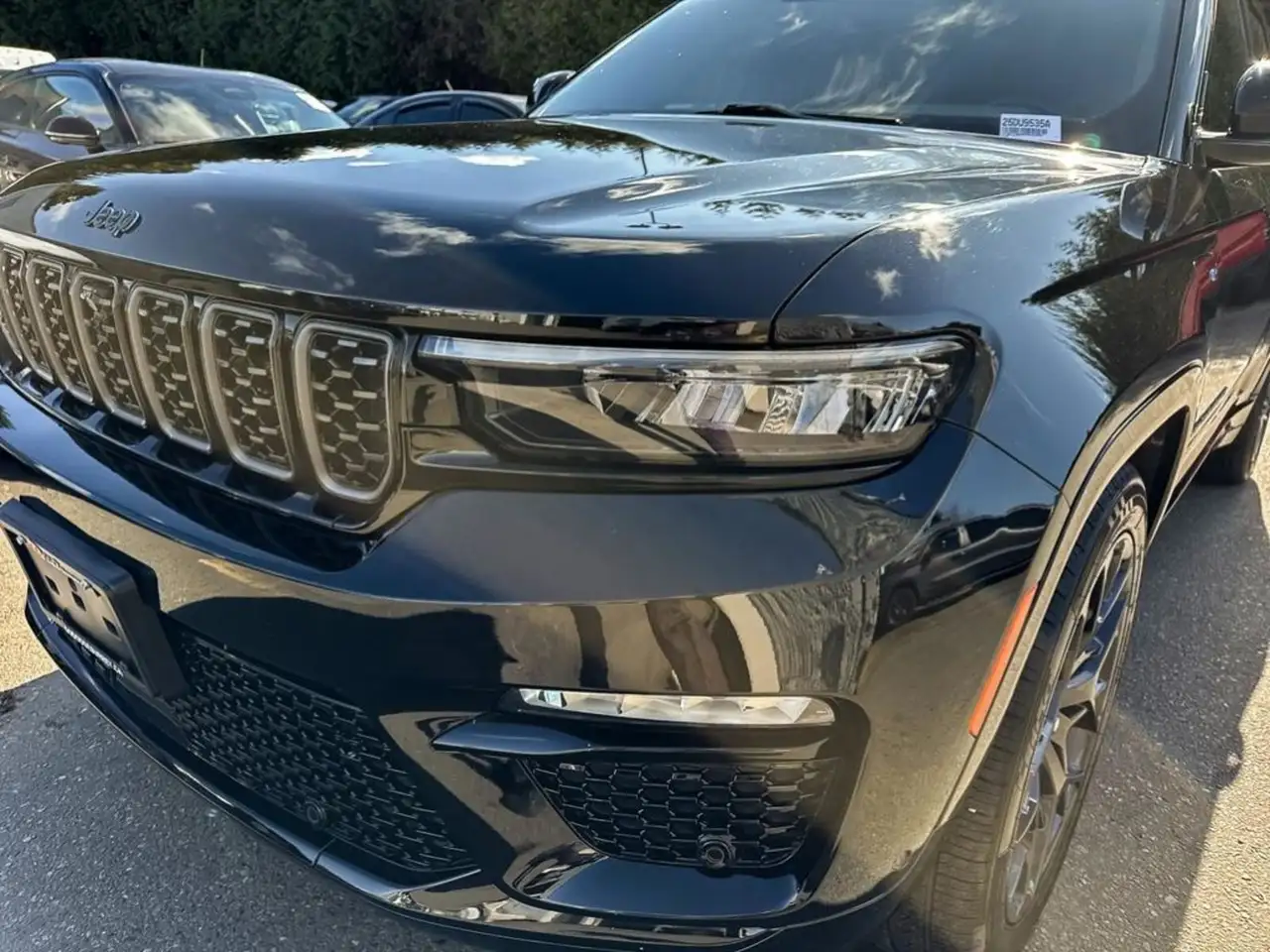 Jeep Grand Cherokee снимка Jeep Grand Cherokee