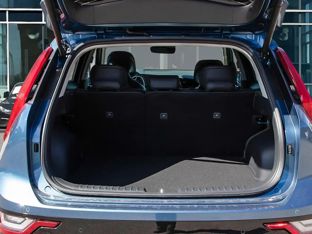 Kia Niro снимка Kia Niro