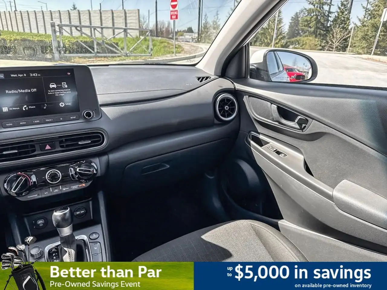 Hyundai KONA снимка Hyundai KONA