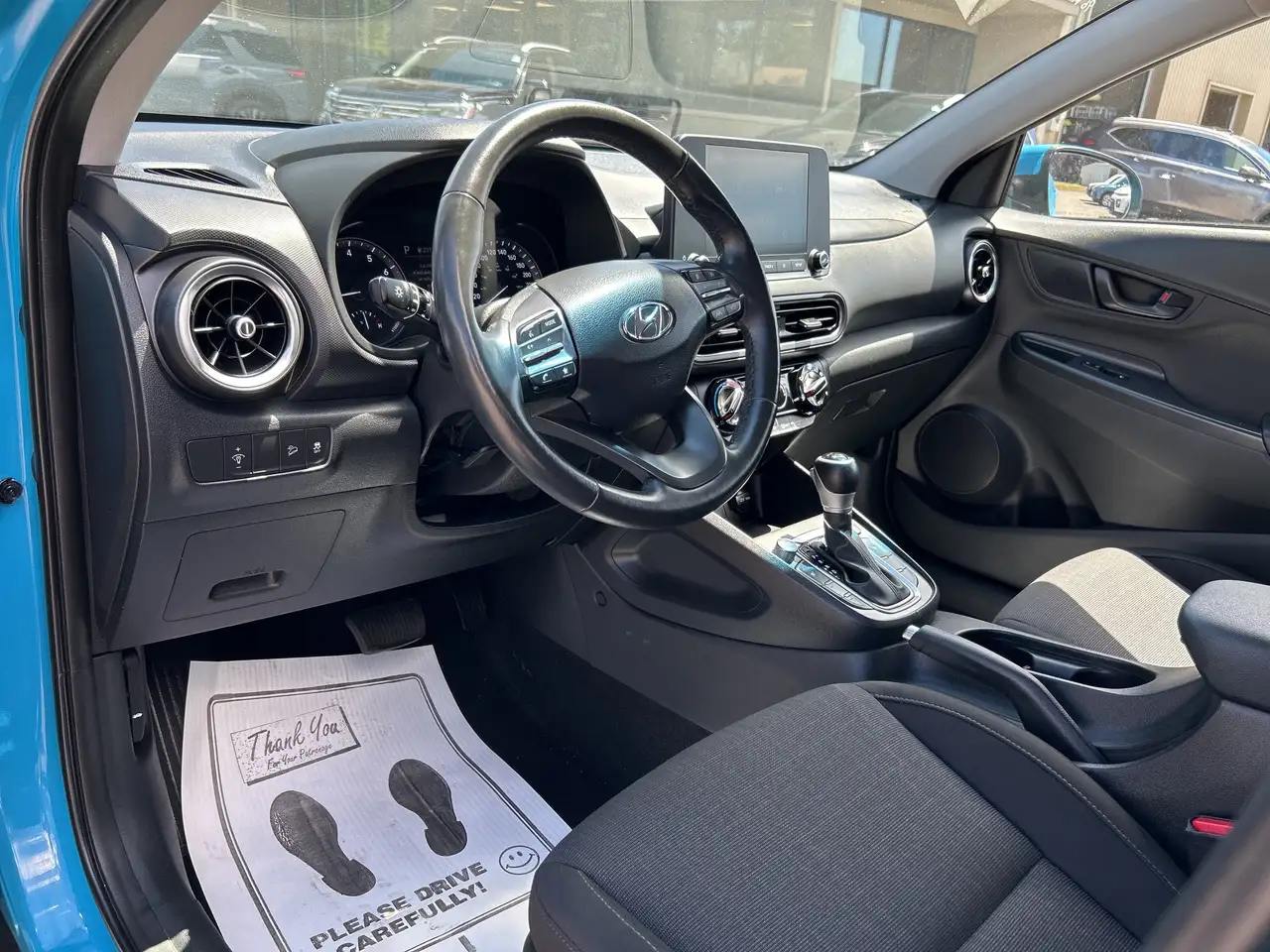 Hyundai KONA снимка Hyundai KONA