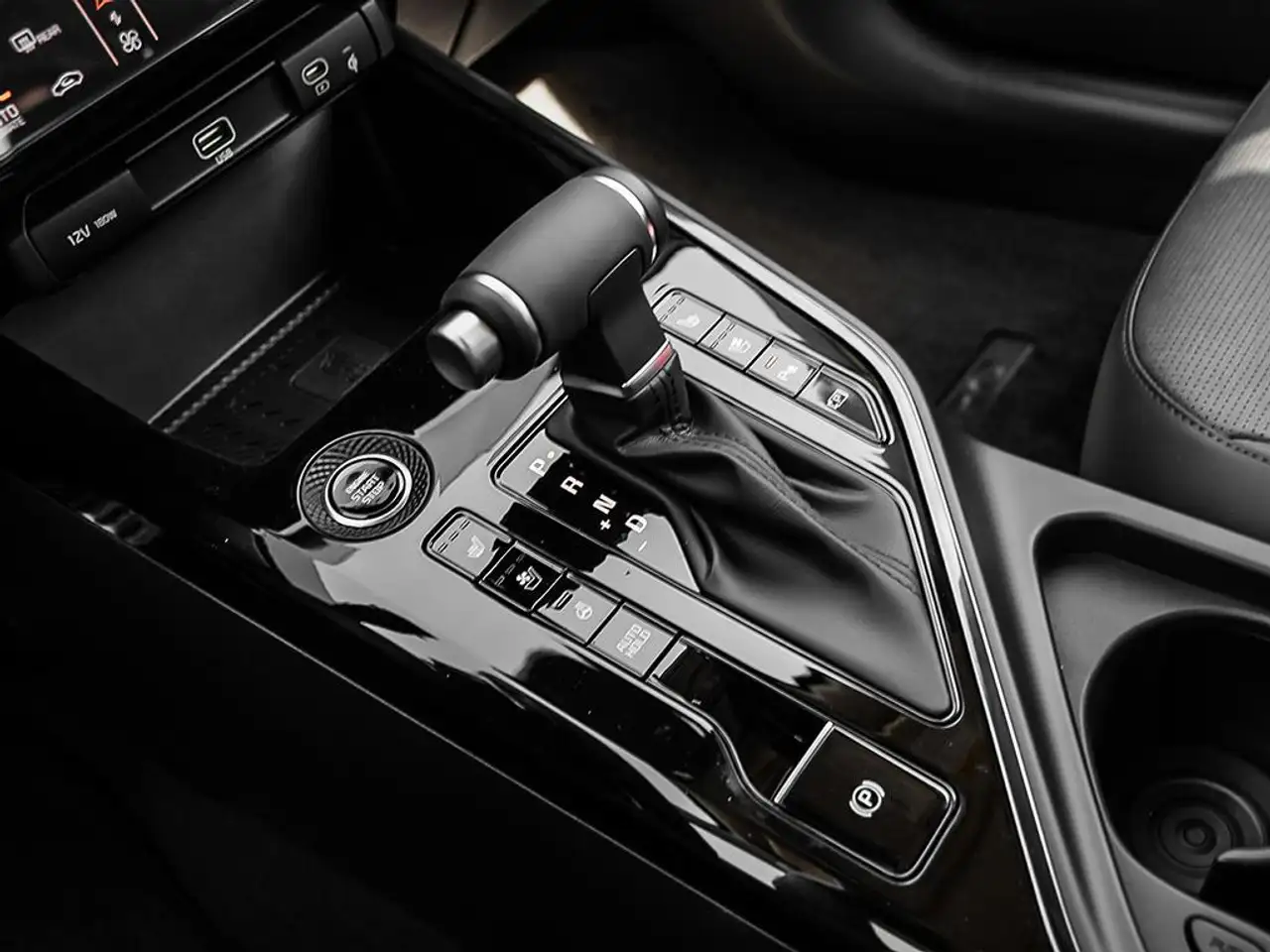 Kia Niro снимка Kia Niro