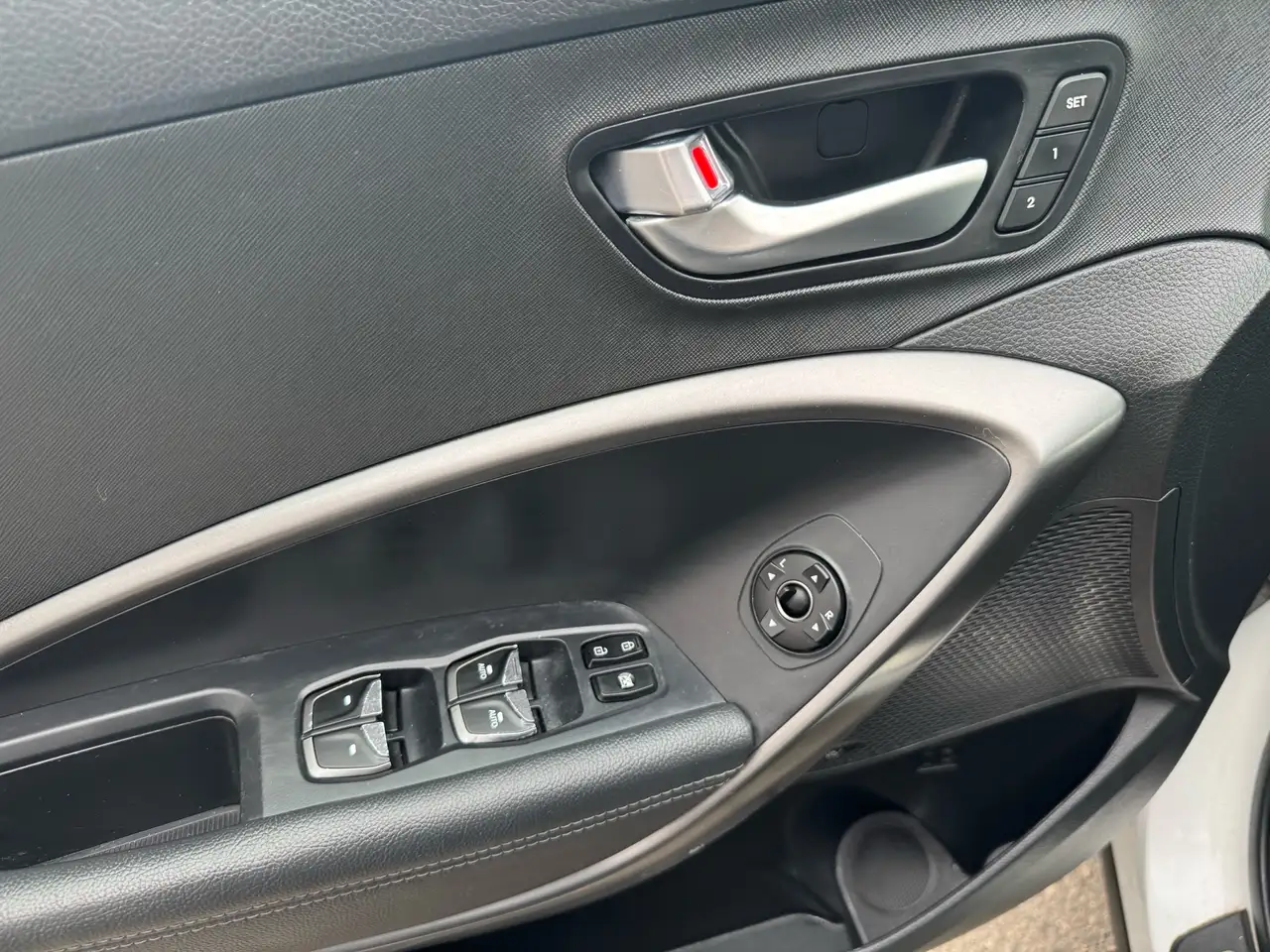 Hyundai SANTA FE снимка Hyundai SANTA FE