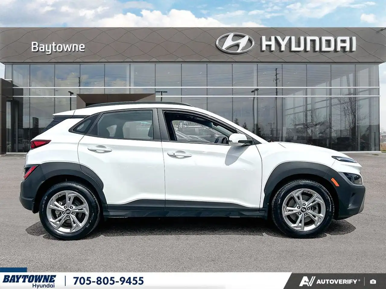 Hyundai KONA photo Hyundai KONA