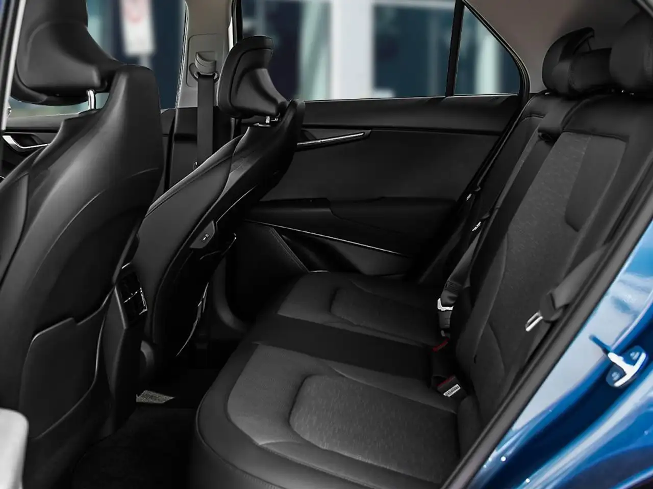 Kia Niro снимка Kia Niro