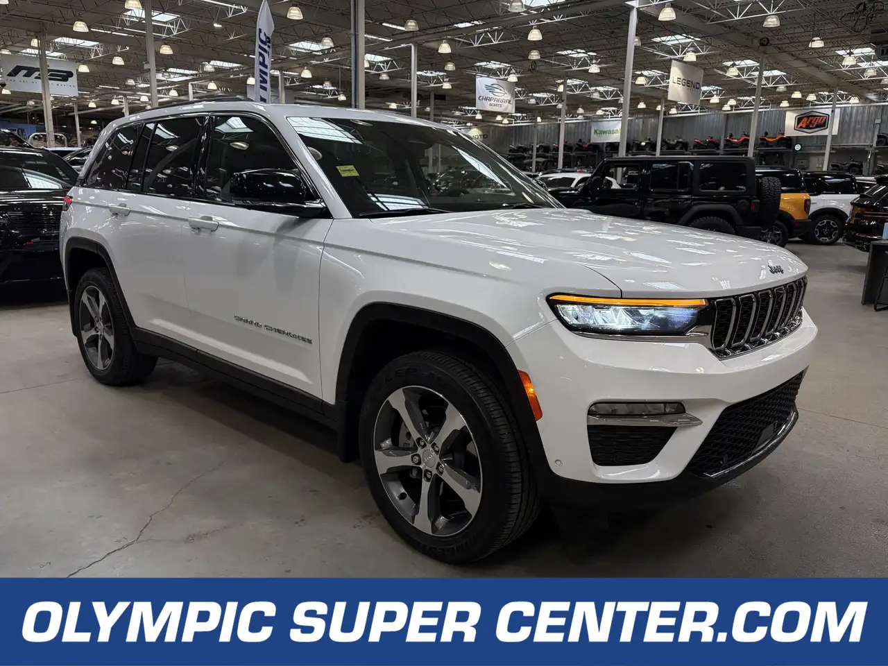 Jeep Grand Cherokee снимка Jeep Grand Cherokee