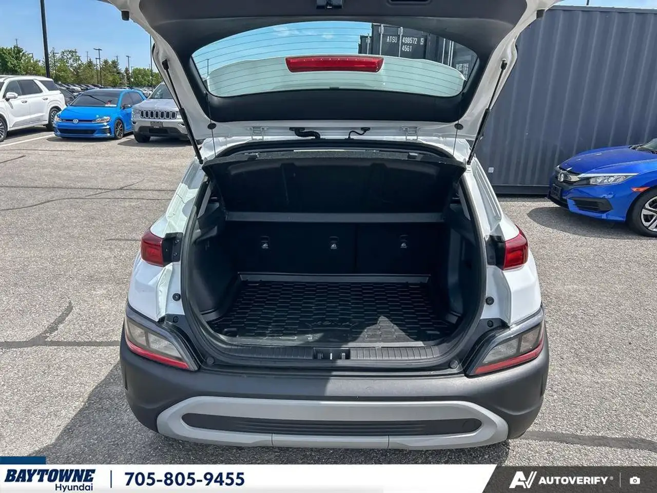 Hyundai KONA photo Hyundai KONA