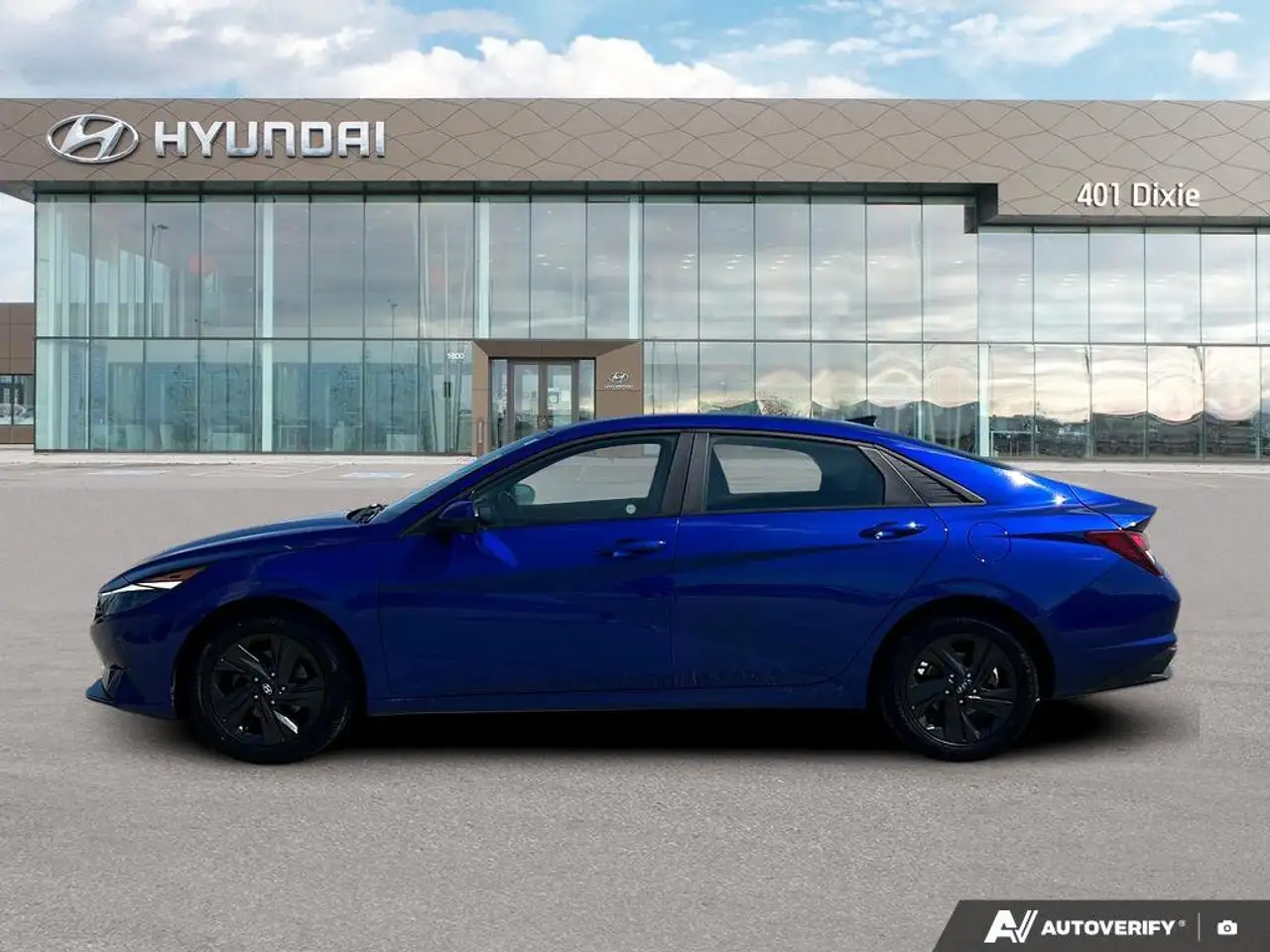 Hyundai ELANTRA снимка Hyundai ELANTRA