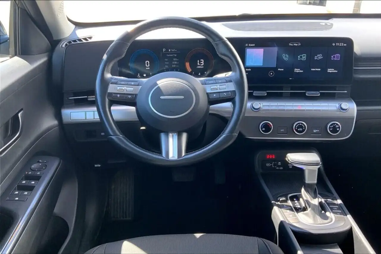 Hyundai KONA снимка Hyundai KONA