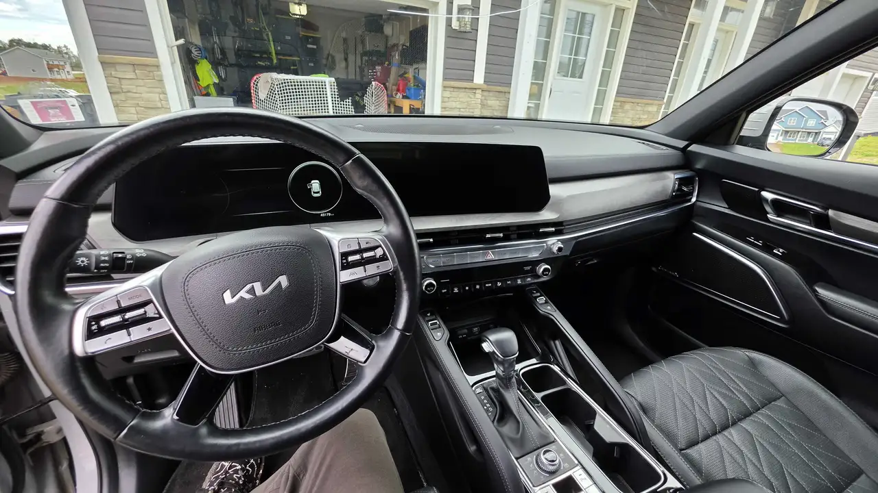 Kia Telluride снимка Kia Telluride