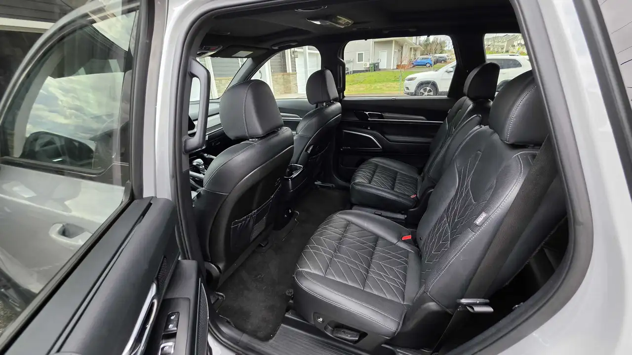 Kia Telluride снимка Kia Telluride