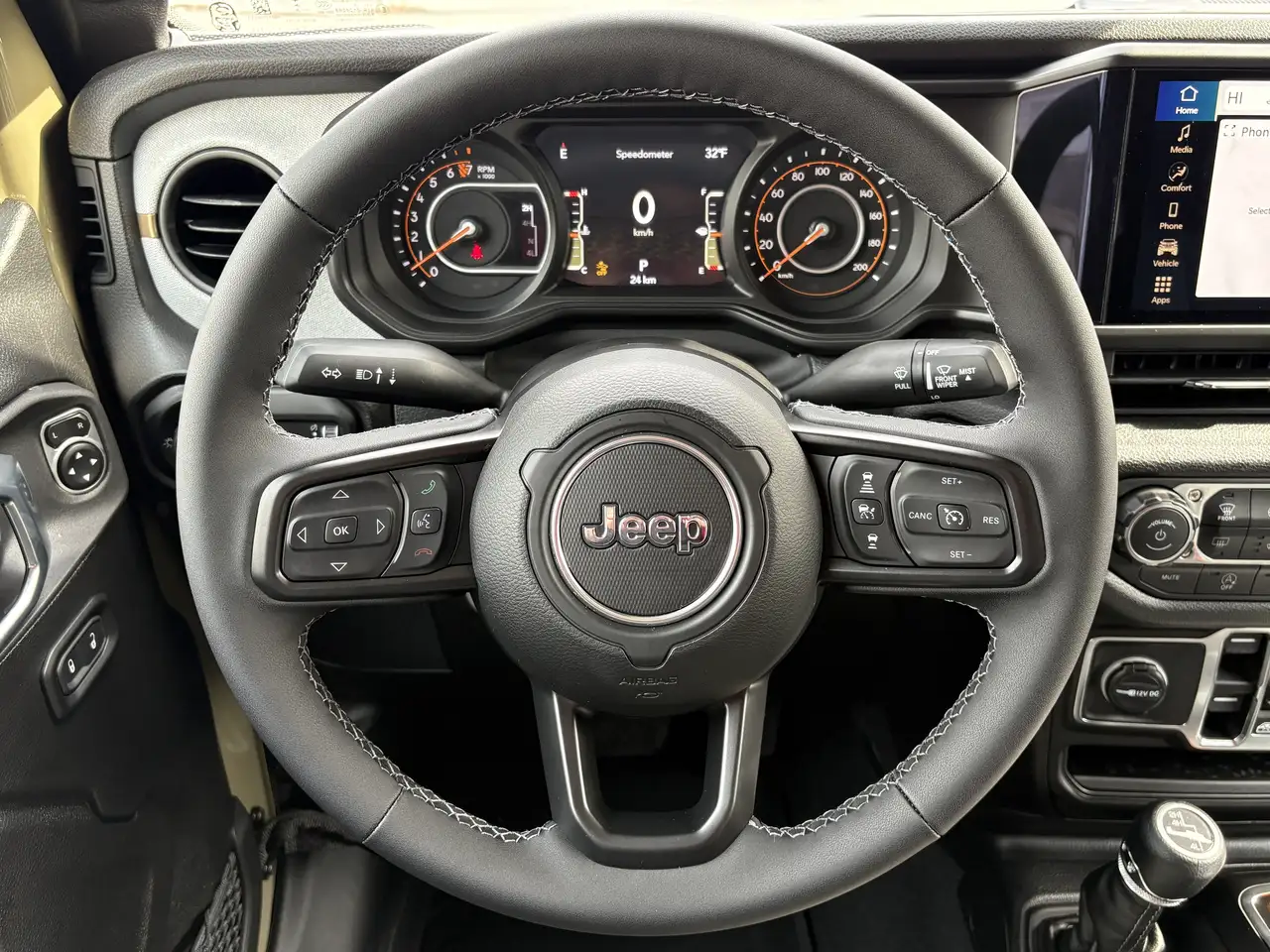 Jeep Gladiator photo Jeep Gladiator