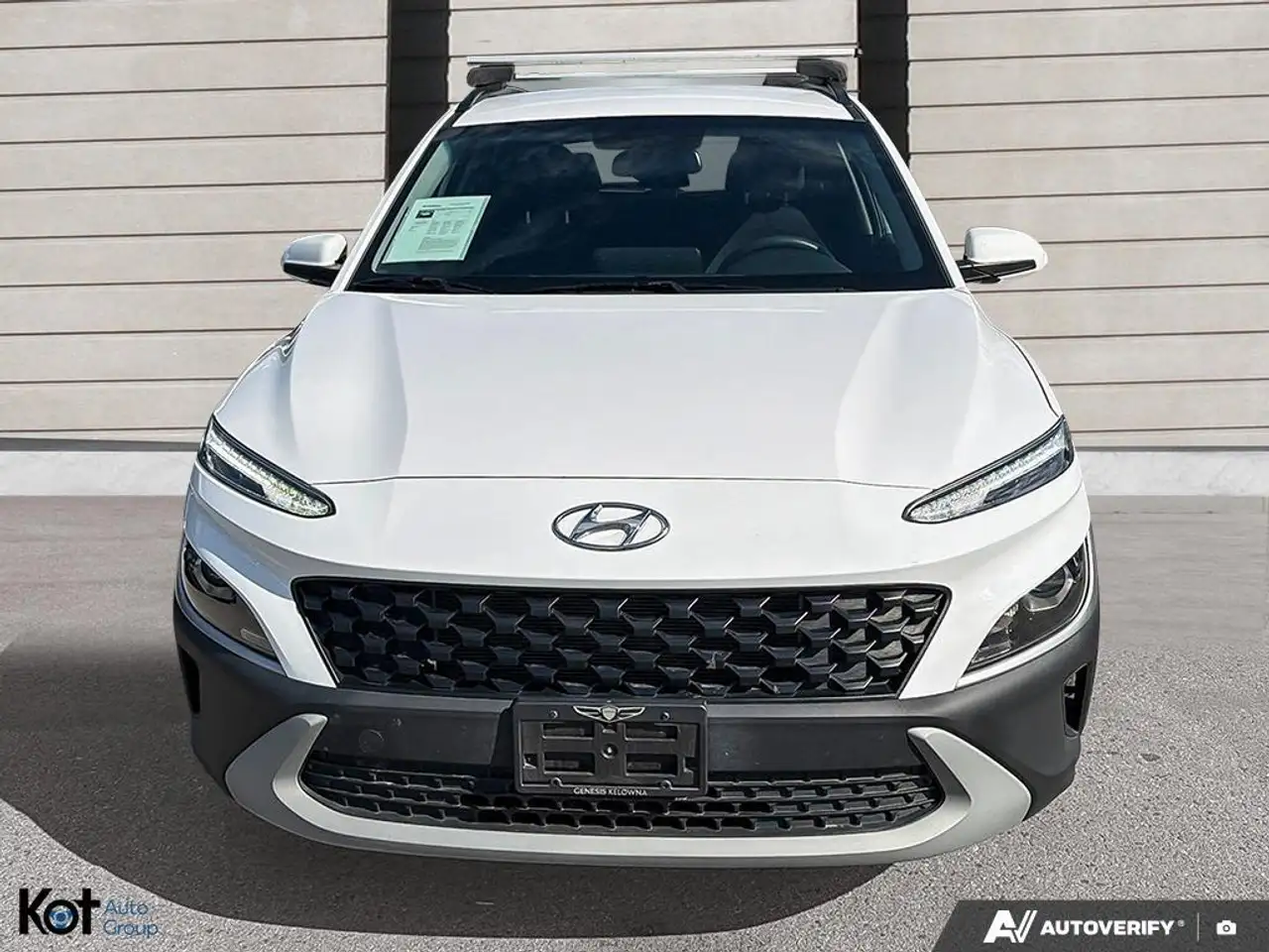Hyundai KONA снимка Hyundai KONA