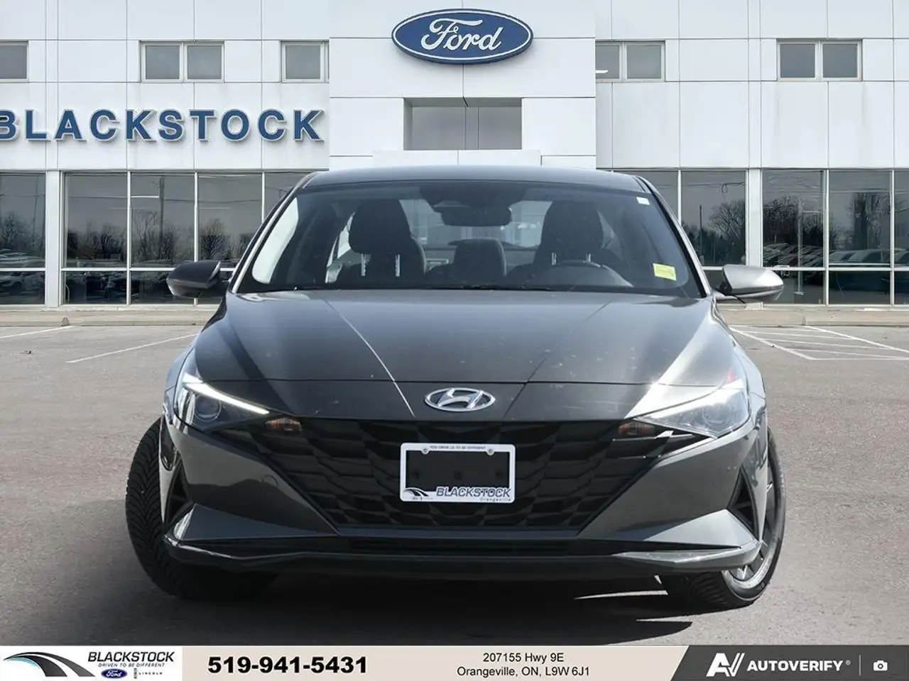 Hyundai ELANTRA снимка Hyundai ELANTRA