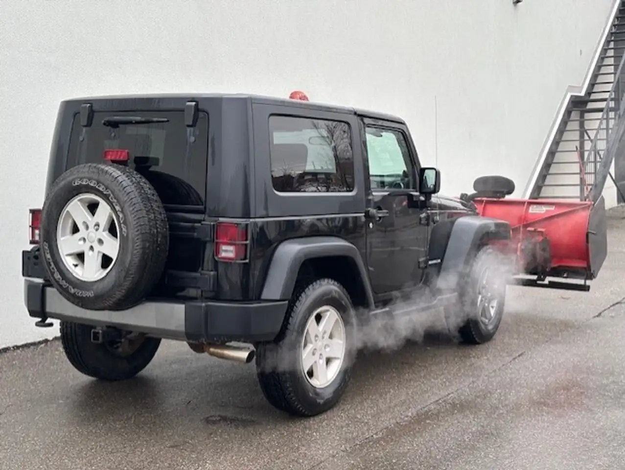 Jeep Wrangler photo Jeep Wrangler