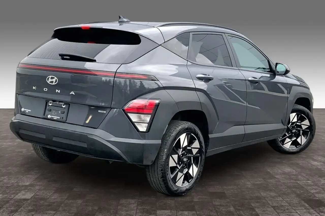 Hyundai KONA снимка Hyundai KONA
