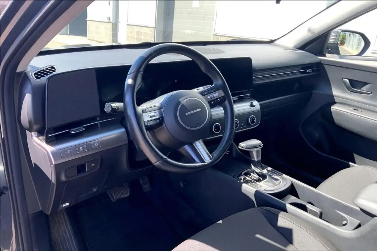 Hyundai KONA снимка Hyundai KONA