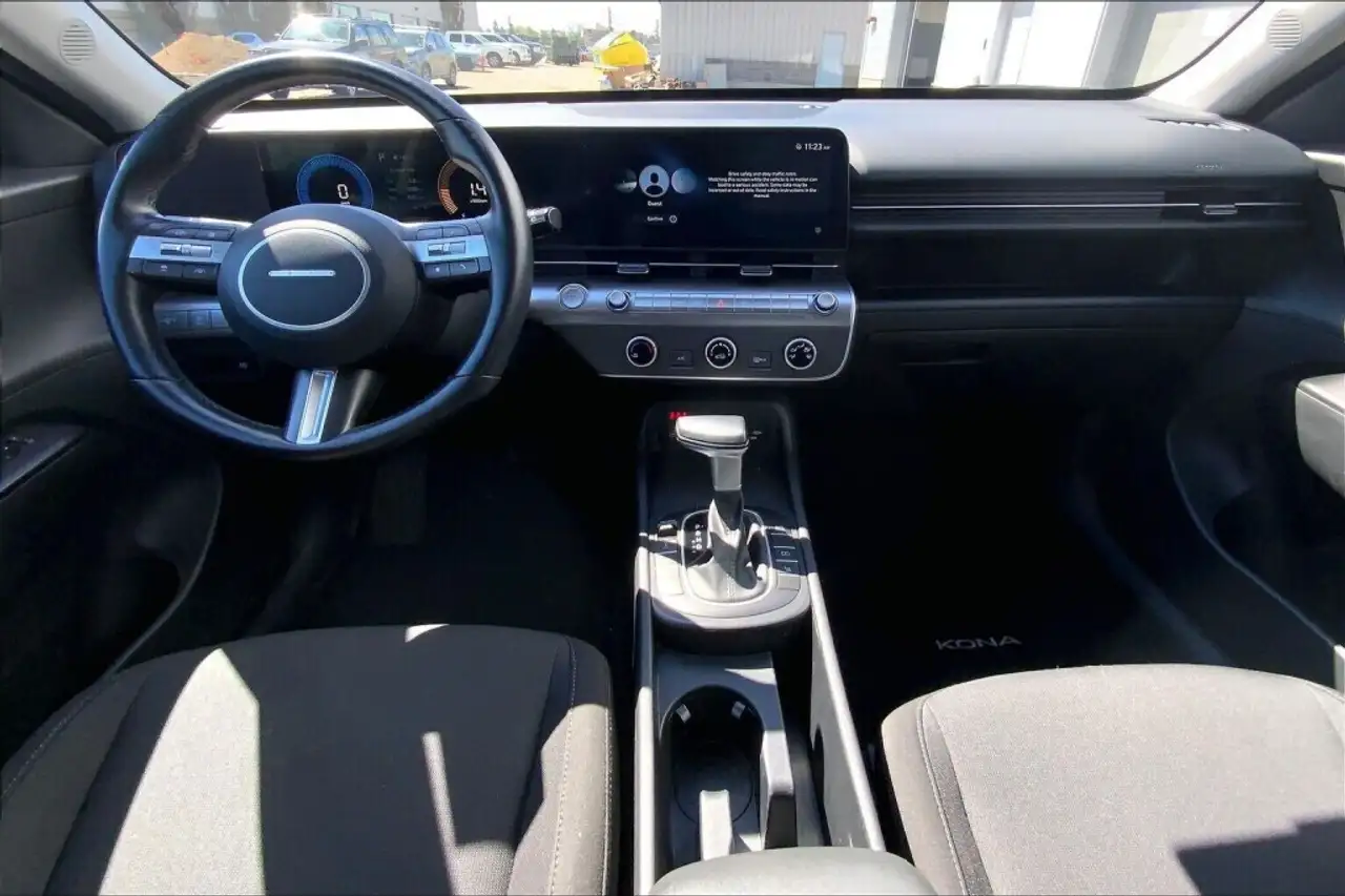 Hyundai KONA снимка Hyundai KONA