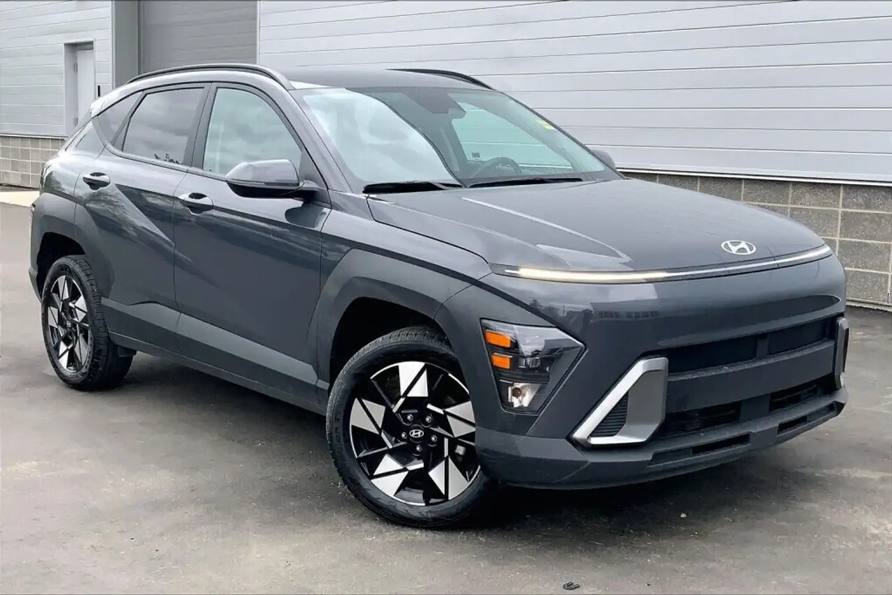 Hyundai KONA снимка Hyundai KONA