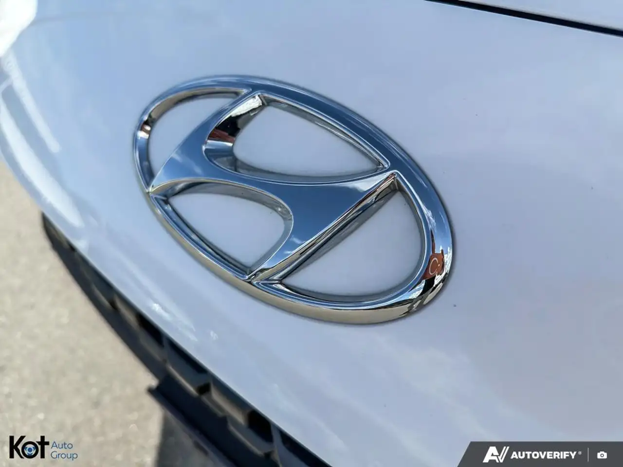 Hyundai KONA снимка Hyundai KONA