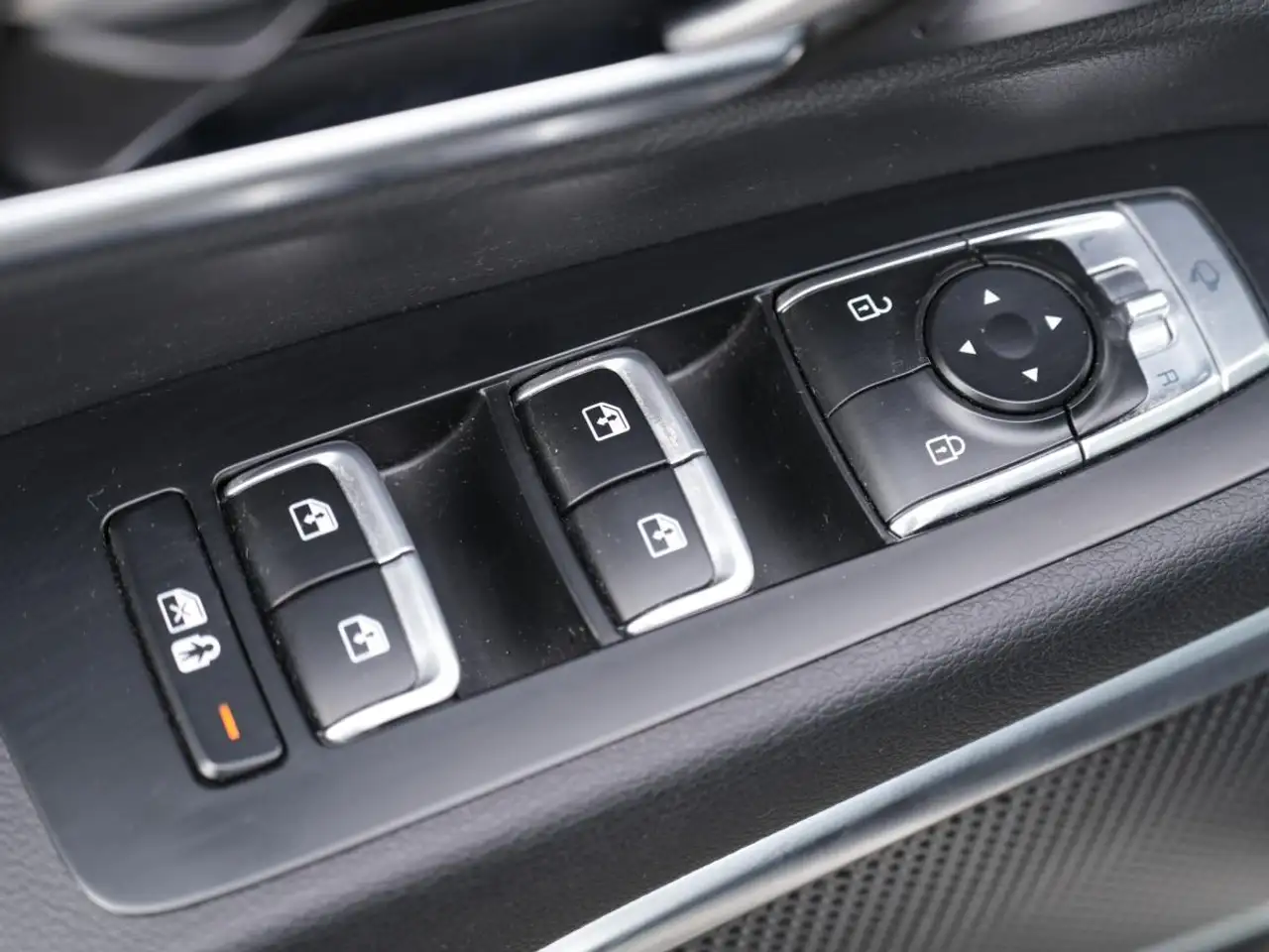 Kia Telluride снимка Kia Telluride