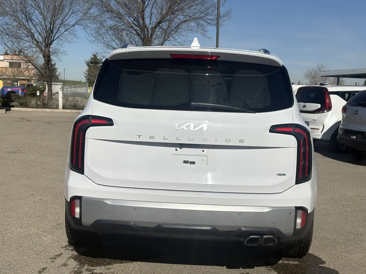 Kia Telluride снимка Kia Telluride