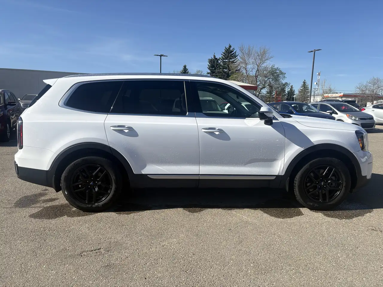 Kia Telluride снимка Kia Telluride