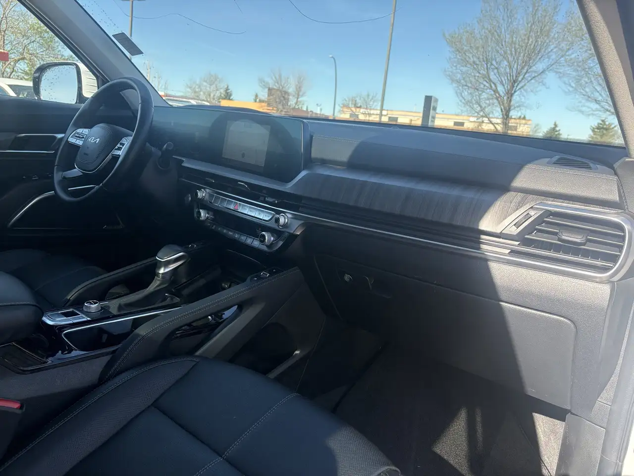 Kia Telluride снимка Kia Telluride