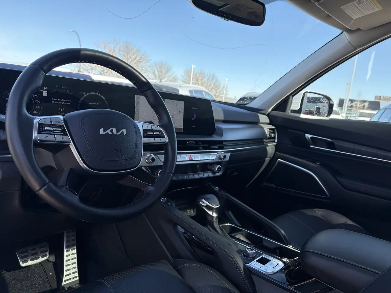 Kia Telluride снимка Kia Telluride