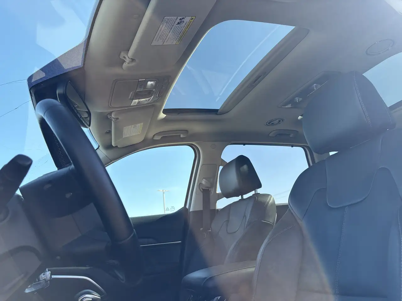 Kia Telluride снимка Kia Telluride
