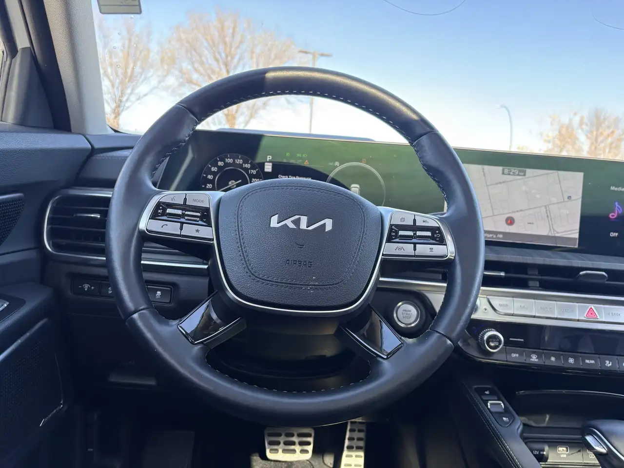 Kia Telluride снимка Kia Telluride