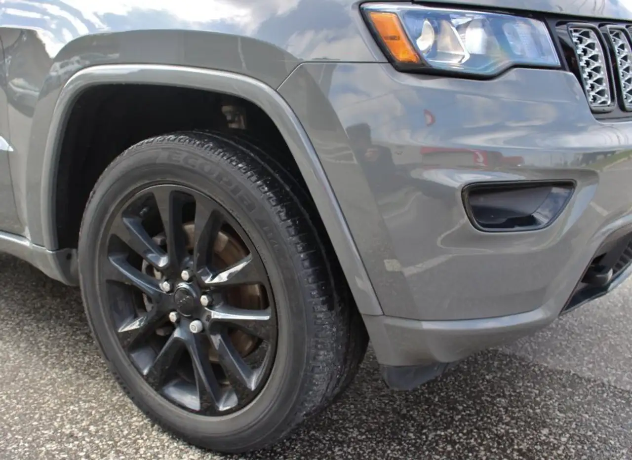 Jeep Grand Cherokee fotografie Jeep Grand Cherokee