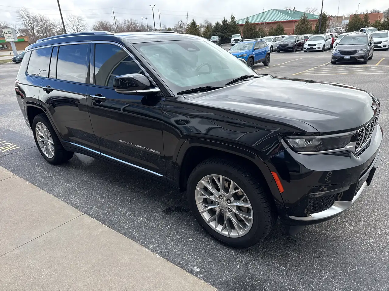 Jeep Grand Cherokee снимка Jeep Grand Cherokee