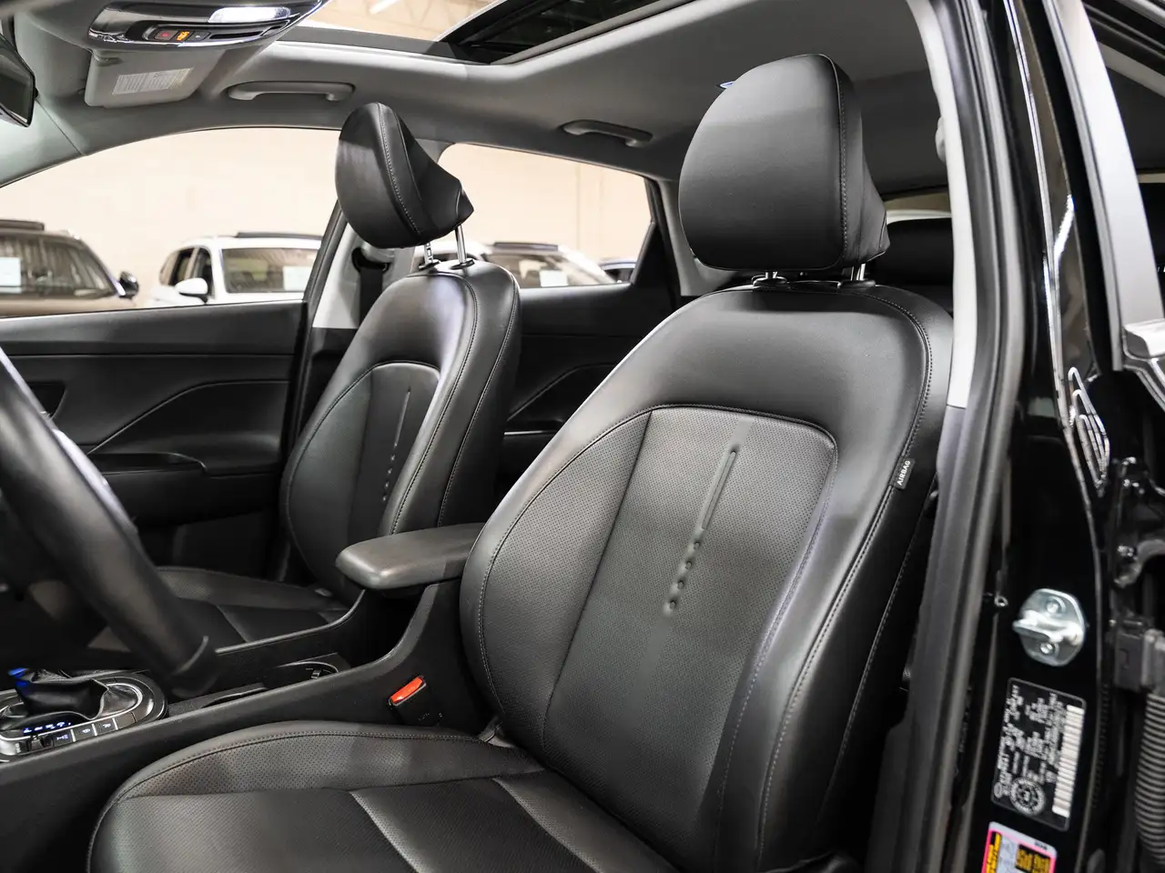 Hyundai KONA снимка Hyundai KONA