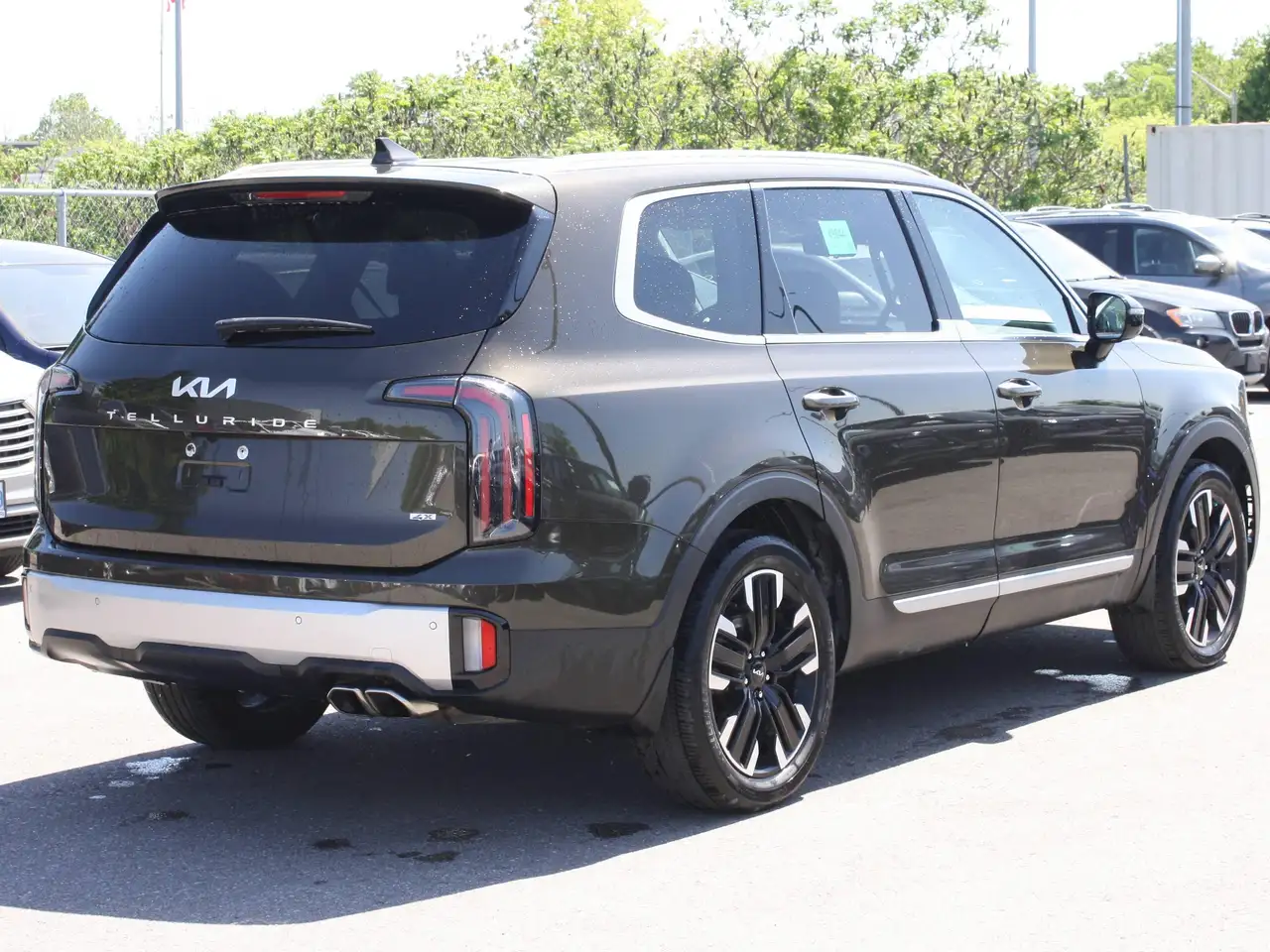 Kia Telluride снимка Kia Telluride