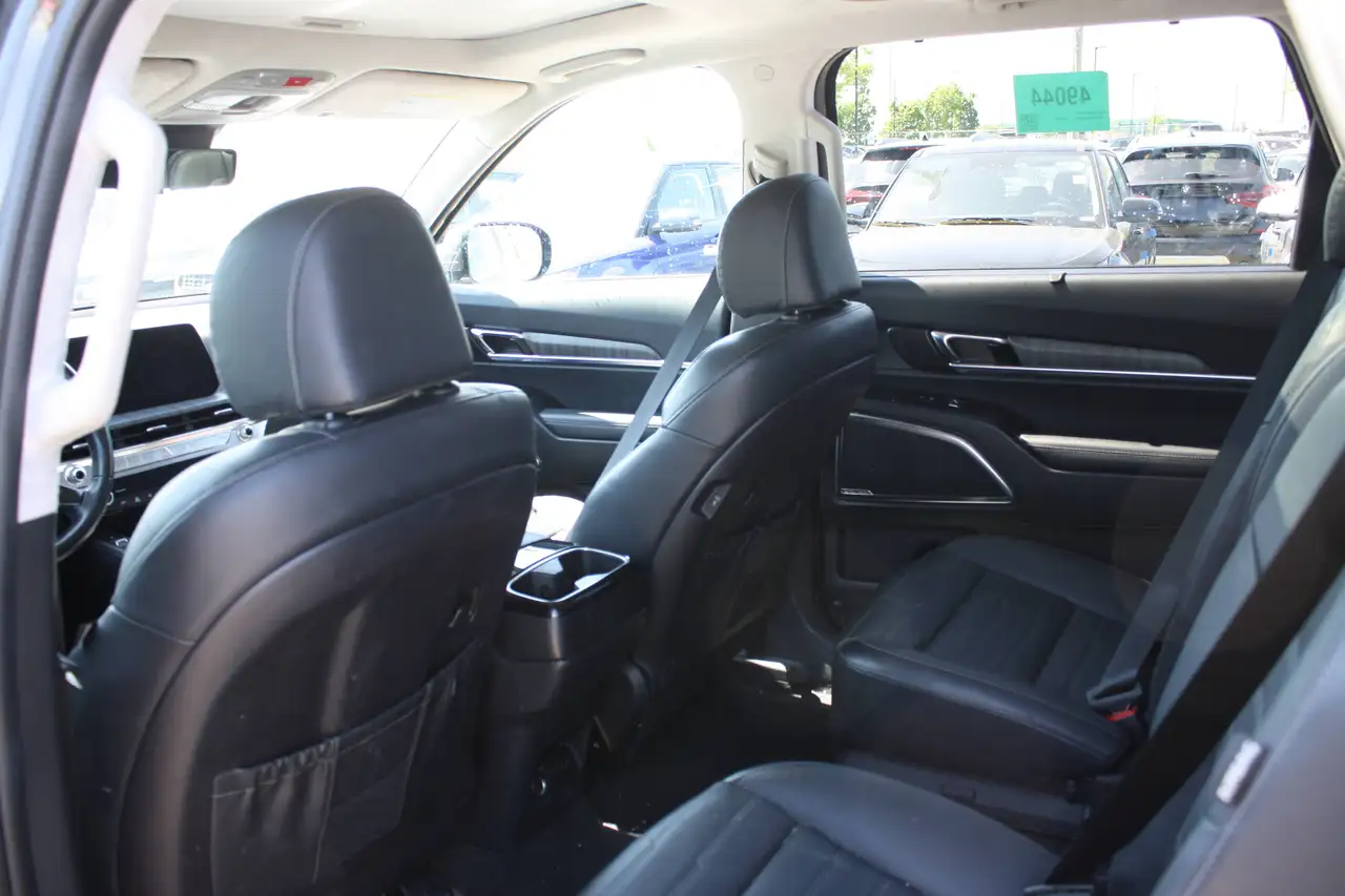 Kia Telluride снимка Kia Telluride
