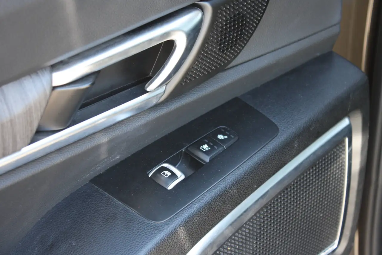 Kia Telluride снимка Kia Telluride